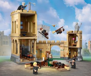 LEGO® Harry Potter Замъкът Хогуортс Уроци по летене 76447 