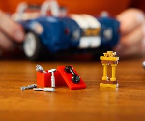 LEGO® Icons Shelby Cobra 427 S/C 10357 
