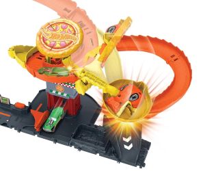 Hot Wheels City Игрален комплект Змия в магазина за пица