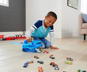 Hot Wheels City Транспортьор двоен дракон с 2 колички