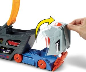 Hot Wheels Игрален комплект Транспортьор с писта и количка