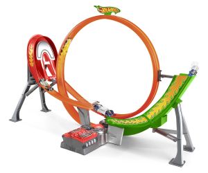 Hot Wheels Състезателна, моторизирана писта с 5бр. колички