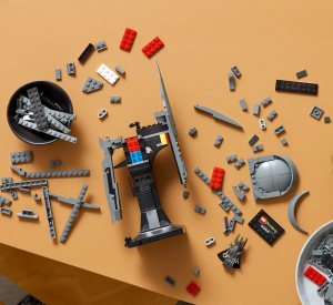 LEGO® Icons Властелинът на пръстените Шлемът на Саурон 11373