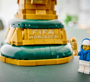 LEGO® Editions Football Официален трофей на Световното първенство 43020