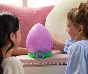 Hatchimals Трансформиращо се яйце Bloomables PuppyFly