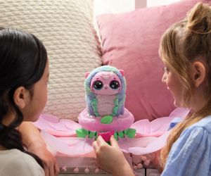 Hatchimals Трансформиращо се яйце Bloomables KittyFly