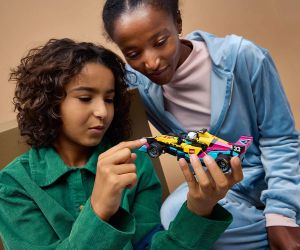 LEGO® Speed Champions Състезателна кола LEGO® F1 ACADEMY™ 77258 