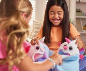 Zuru Rainbocorns Eggzania Frozen Mania изненада