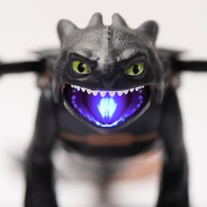 HOW TO TRAIN YOUR DRAGON Дракон Беззъб с плазмен дъх