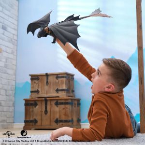 HOW TO TRAIN YOUR DRAGON Дракон Беззъб с плазмен дъх