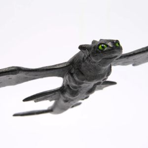 HOW TO TRAIN YOUR DRAGON Реещ се дракон Беззъб