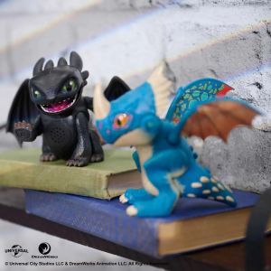 HOW TO TRAIN YOUR DRAGON Интерактивен мини дракон с 25 звука