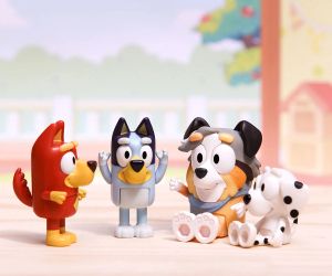 BLUEY Комплект 4 фигурки Блуи и съученици