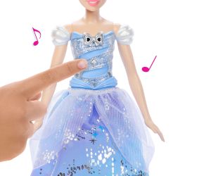 Disney Princess Кукла Пепеляшка с музика и светлинни ефекти