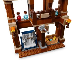 LEGO® Minecraft® Боен ринг в Горското имение 21272