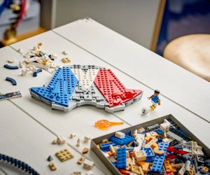 LEGO® Editions Килиан Мбапе - футболни акценти 43013 