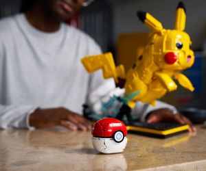 LEGO® Pokemon Пикачу и Покемон топка 72152 