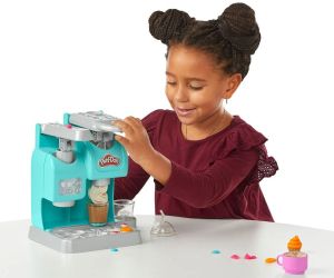 Play Doh Супер цветно кафене