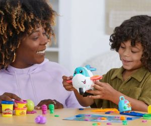 Play Doh Стартов комплект Самолет Изследовател