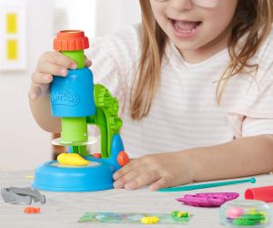 Play Doh Микроскоп със светлина и лупа