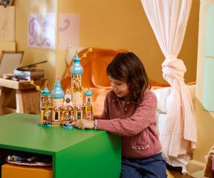 LEGO® Disney Princess Замъкът на Рапунцел 43297 