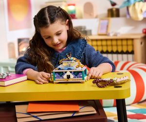 LEGO® Disney Princess Кутия за бижута на Ясмин 43295 