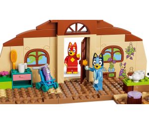 LEGO® Bluey На училище с Ръсти и Блуи 11221 