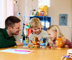 LEGO® Bluey Семейство Блуи от тухлички 11217 