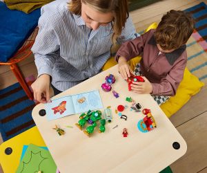 LEGO® Disney Junior Marvel Локи срещу Железния човек 11211 