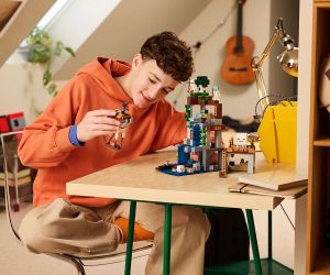 LEGO® Minecraft Призрачна станция 21597