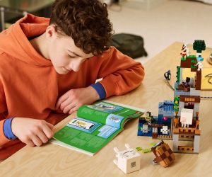 LEGO® Minecraft Призрачна станция 21597