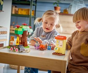 LEGO® DUPLO®  Момичетата с пицата, Мъфин и Блуи 10469