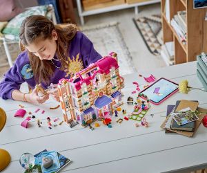 LEGO® Friends Грандхотел Хартлейк Сити 42704 
