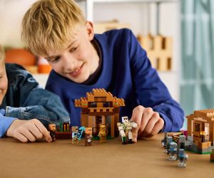 LEGO® Minecraft Атака на селището на заклинателите 21596 