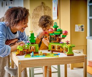 LEGO® DUPLO® Town Чудна гора с диви животни 10480