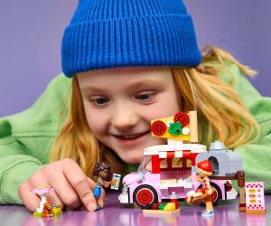 LEGO® Friends Камион за пица 42694 