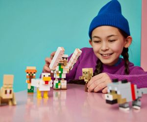 LEGO® Minecraft Пустинната атака на жокея на пилета 21592 