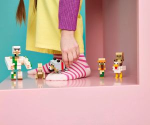 LEGO® Minecraft Пустинната атака на жокея на пилета 21592 