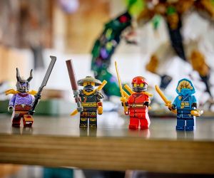 LEGO® NINJAGO Битка с ултрадракон 71872 