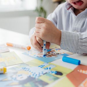 Totum Творчески комплект Щамповане с точки Bluey