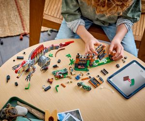 LEGO® Jurassic World  Бягството на спинозавъра 77982