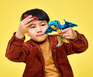 LEGO® Jurassic World  Бебе динозавър: Птеранодон 77977