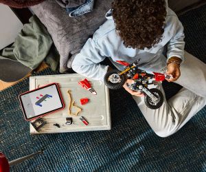 LEGO® Technic Мотоциклет Ducati Desmo450 MX Factory 42238 