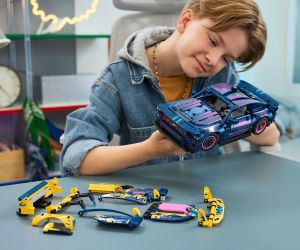 LEGO® Technic Кола с персонализиран гараж Ford Mustang GT 42236 