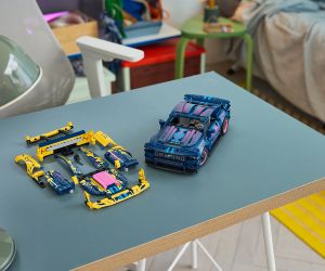 LEGO® Technic Кола с персонализиран гараж Ford Mustang GT 42236 