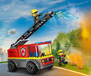LEGO® City Пожарникарски камион със стълба 60463